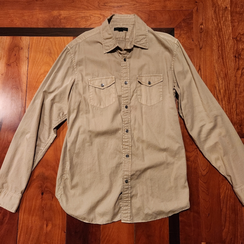 Banana Republic Button Down Shirt